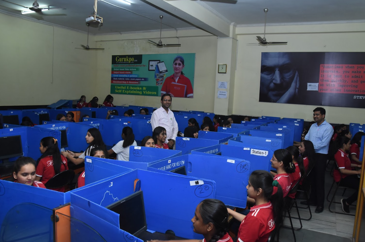 Biyani Girls College Jaipur Labs photo 4